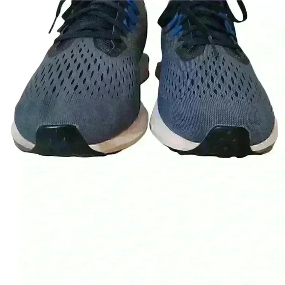Nike Zoom Winflo 4 Men's Grey Running Sneakers Shoe Size 11.5 - Picture 3 of 9